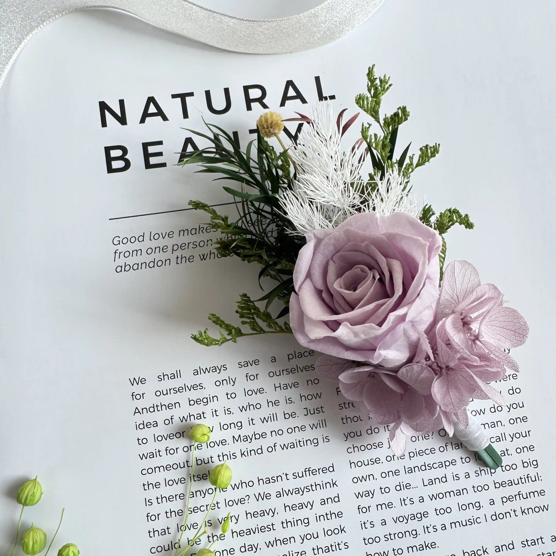 Lavender preserved rose boutonniere for wedding groom suit decoration