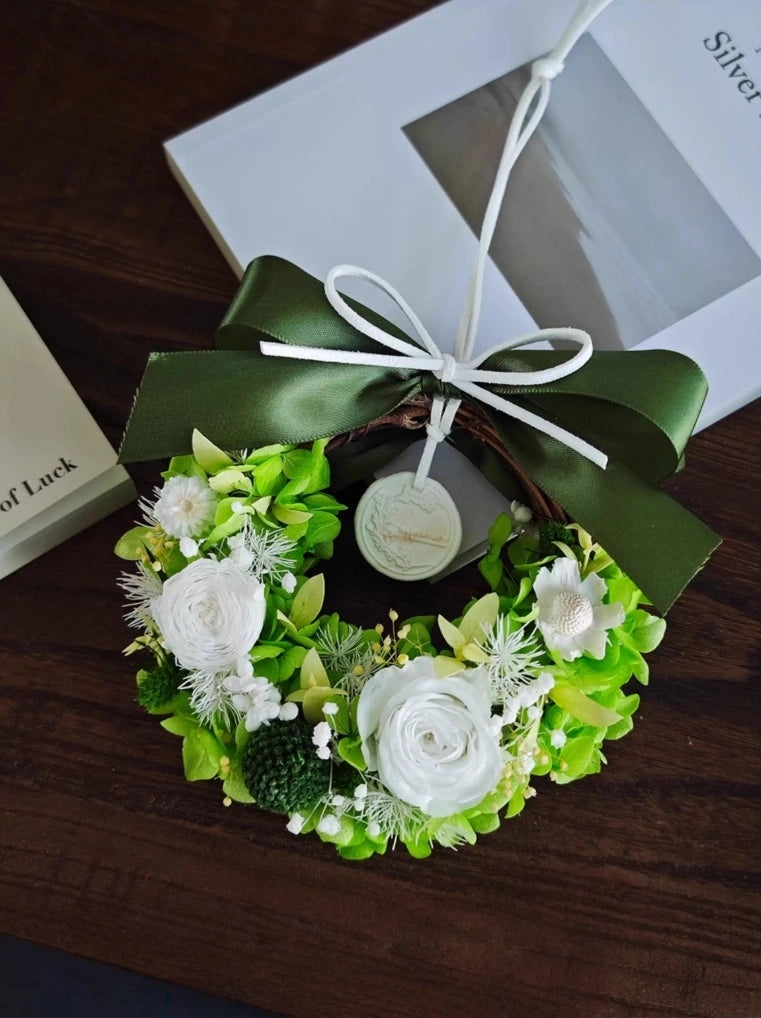 Natural green preserved flower wreath with white rose for wall and table decoration