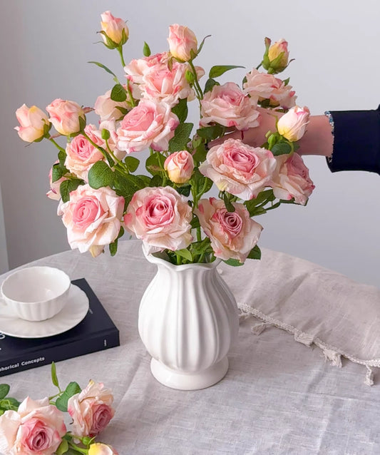 Vintage Faded Edge Rose Artificial Bouquet for Elegant Home Decor